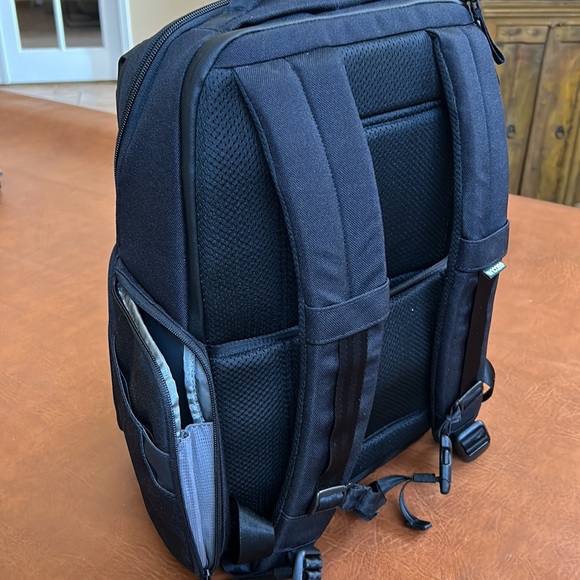 Backpack - Picture 9 of 10